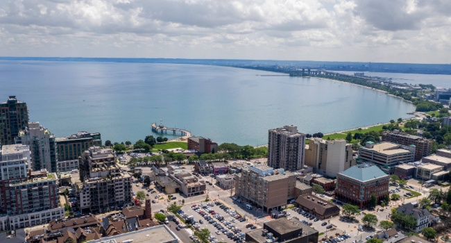 Image of Burlington skyline